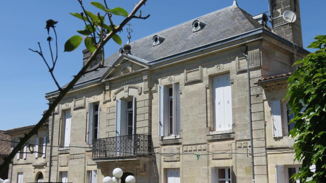 Chateau Begot Lansac  Екстер'єр фото